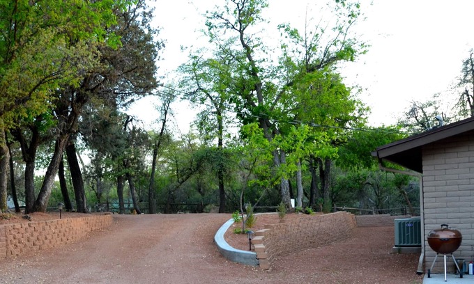 Payson Apartment | Tranquil Payson Getaway: Pet-Friendly & Family-Approved!
