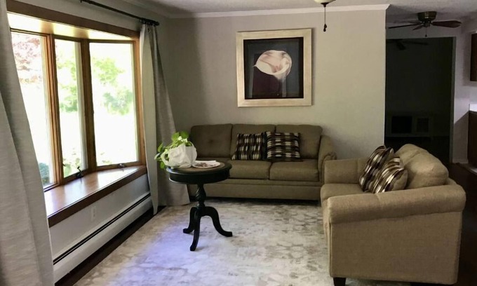 Piney Point House | Peaceful Weekend Getaway for the Whole Family