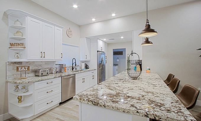 Sun City House | Elegant 3-Bedroom Retreat Near Golf and Dining Options