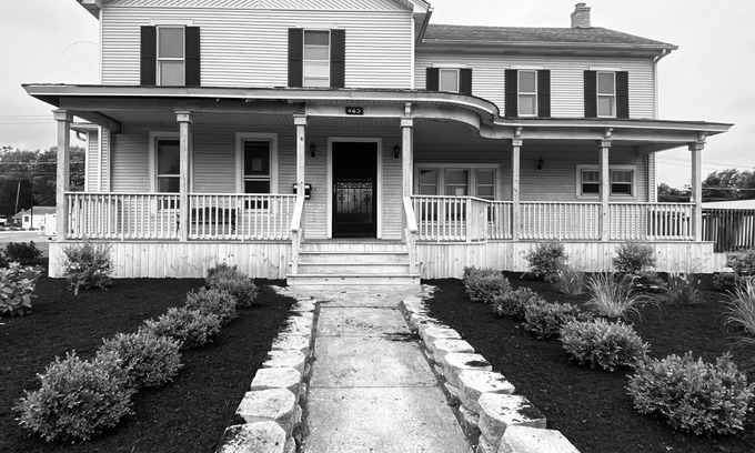 Bourbonnais House | Historic Bourbonnais Home with Family-Friendly Amenities