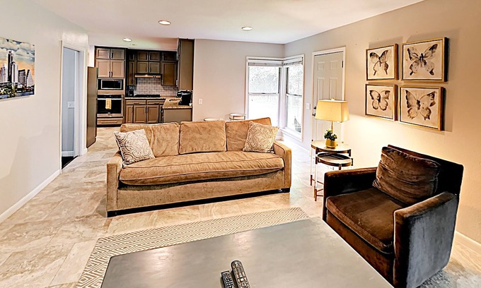 Allandale House | Relaxing Retreat in Tranquil Rosedale with Modern Amenities