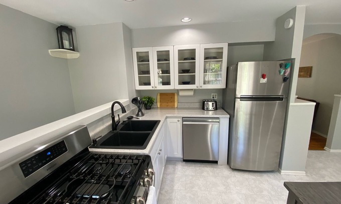 Columbia House | Updated Home Near Faurot Field with Pet-Friendly Amenities