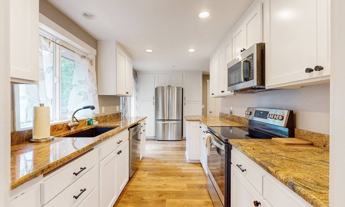 Union House | Modern Home with Game Room & Scenic Golf Course Views