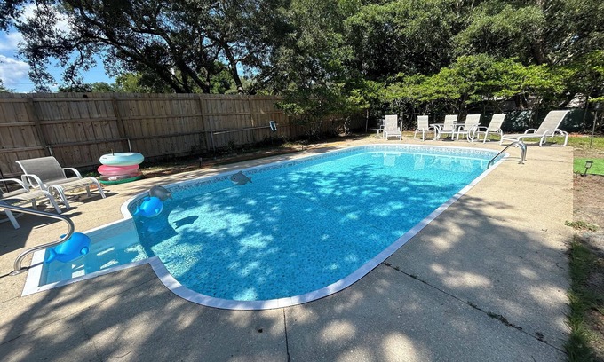 Lake Lorraine House | Beautifully Remodeled House with Pool, Steps from the Beach