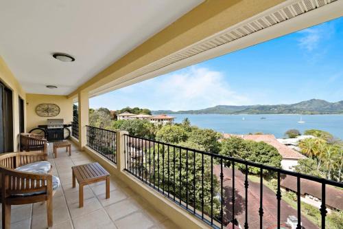 Playa Flamingo House | Elegant Flamingo Condo with Breathtaking Ocean Views