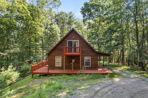 Mathias House | Pet-Friendly Cabin Retreat in Scenic West Virginia