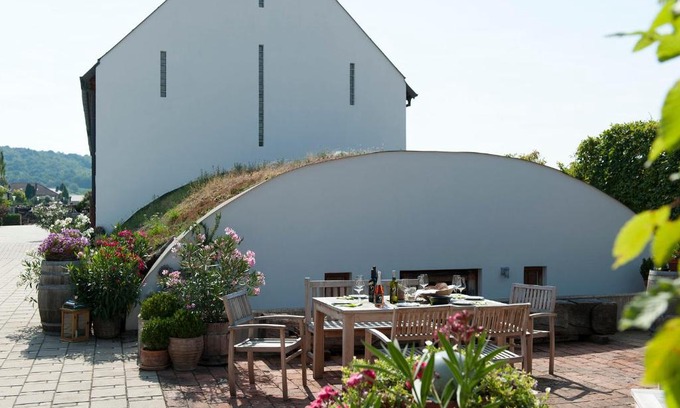 Oslip House | Family-Friendly Remushof Jagschitz with Kitchen Amenities