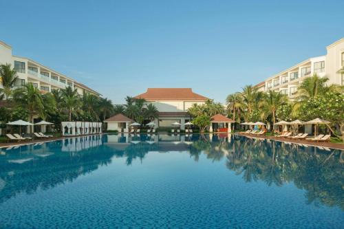 Cua Đai Resort | Elegant Renaissance Hoi An Resort & Spa with Ocean Views
