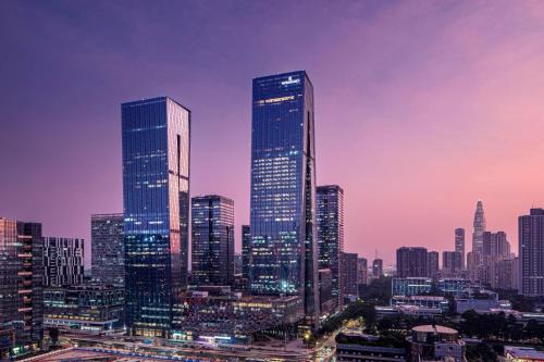 Nanshan Hotel | Elegant Renaissance Shenzhen Bay Hotel with Inviting Amenities