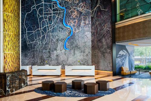 Luohu Hotel | Discover Renaissance Shenzhen Luohu Hotel: 5-Star Retreat