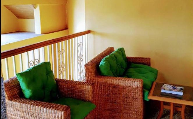 Tema House | Cozy Stay at Renajoe Exclusive Guesthouse with Pet-Friendly Amenities