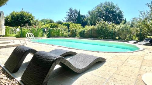 Cheval-Blanc Apartment | Relaxing Luberon Gite with Private Pool & Scenic Views