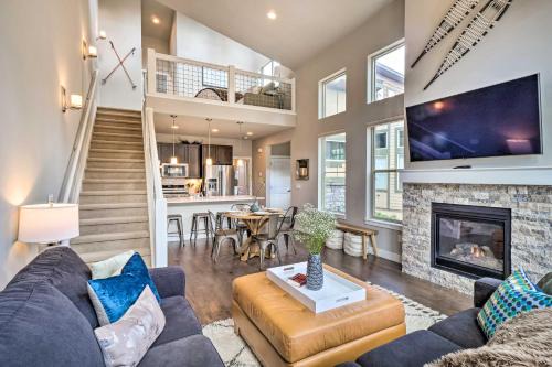 Rendezvous House | Nature Retreat: Buckhorn Cabin Near Scenic Hiking Trails
