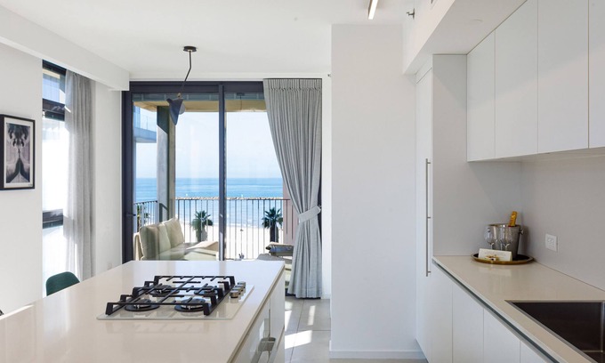Tel Aviv Promenade Hotel | Renoma Hotel: Guest Rated 9.8 with Ocean Views & Spa