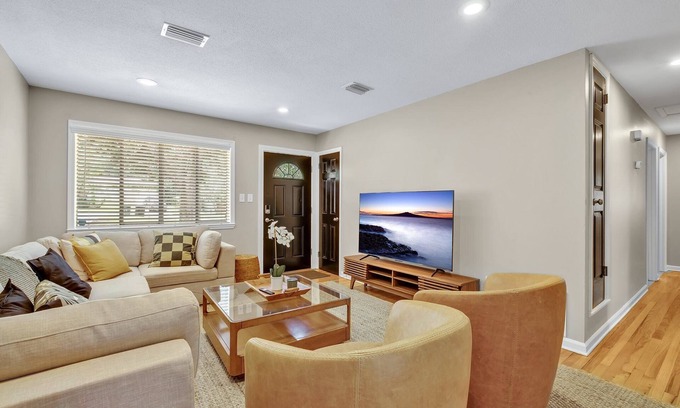 Tallahassee House | Renovated 4BR/2BA, Close to FSU
