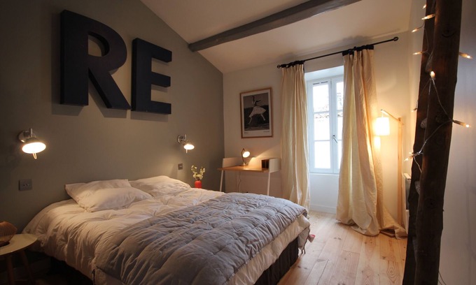 Ars-en-Re House | Charming Retreat in ARS EN RE with Oceanfront Views