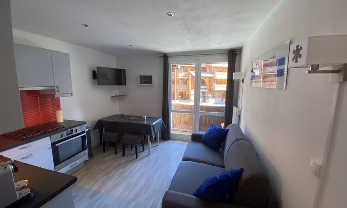 Risoul Apartment | Renovated Apartment in Risoul: Perfect for 5 at Slopeside