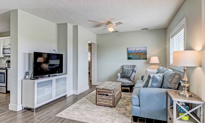 Fernandina Beach House | Beachfront Cottage with Timeless Amelia Island Appeal