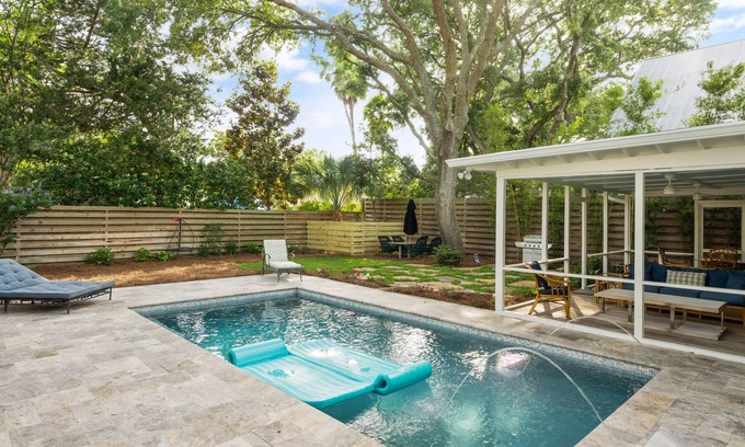 East Beach House | Renovated Cottage with Heated Pool Near East Beach Access