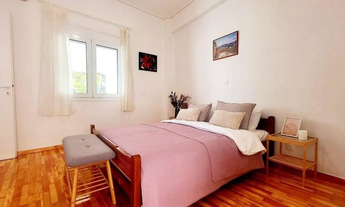 Athens Apartment | Renovated Central Apartment Near Metro - Family Friendly Stay
