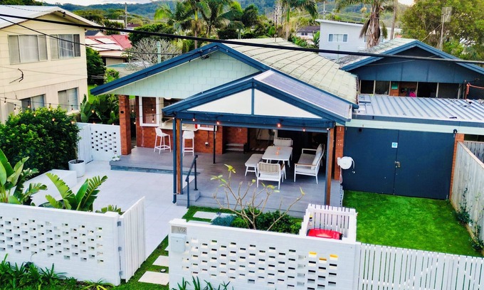Bogangar House | Cozy CABA 3Br House with Oceanfront Views Near Beach