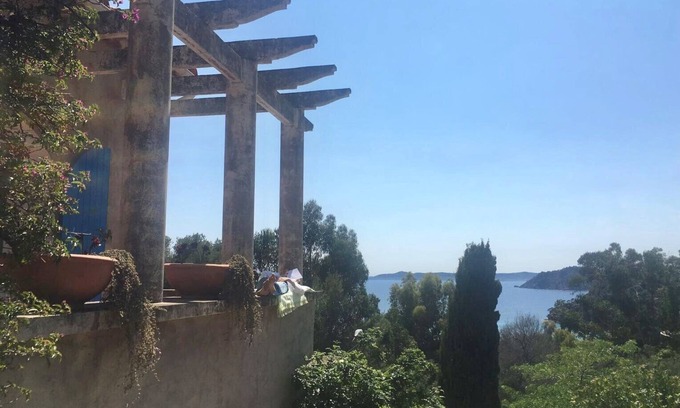 Le Rayol Villa | Renovated Villa with Ocean Views Near Botanical Garden