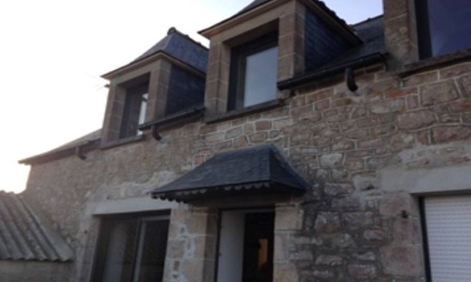 Plevenon House | Modern Retreat for 6 in Plévenon Near Cap Fréhel Beach