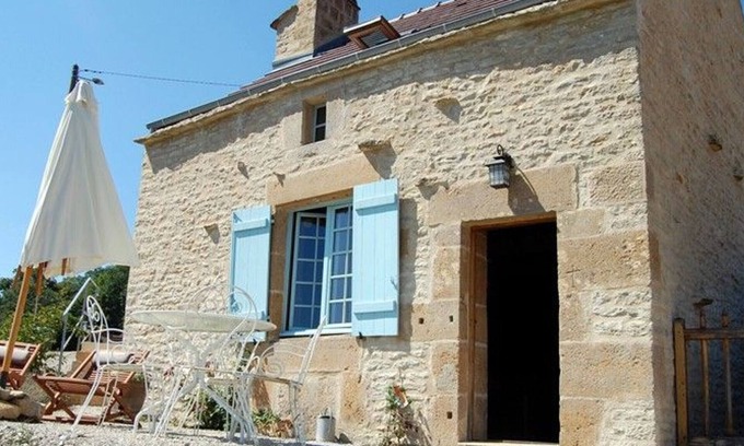 Cohons Cottage | Cozy Gite Cohons: Relax with Spa and Breakfast Included
