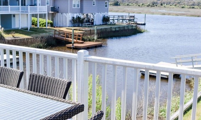 Ocean Isle Beach House | Cozy Island Cottage on OIB with Ocean Views & Hot Tub