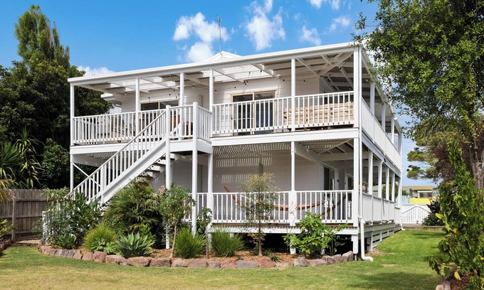 Newhaven House | Bright and Inviting House in Cape Woolamai - Pet Friendly