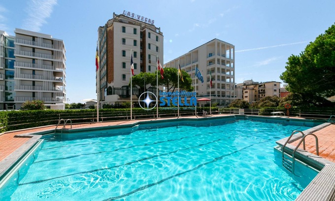 Faro Apartment | Renovated Pool & Beach Retreat with Free Parking Access
