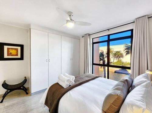 Century City Apartment | Renovated Hotel with Pools, Gym & Canal Walk Access