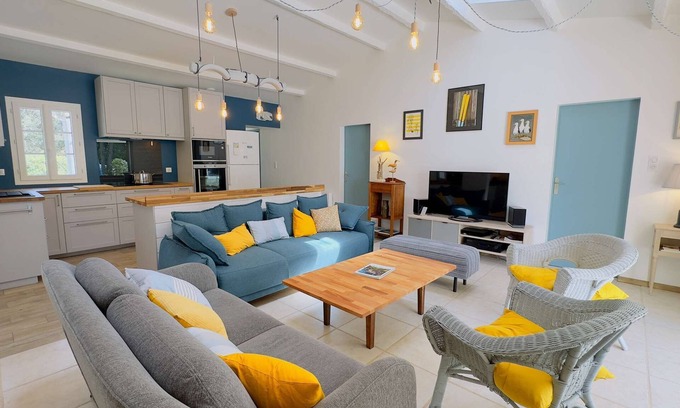La Couarde-sur-Mer House | Renovated Villa Oasis Under Pines with Ocean Views