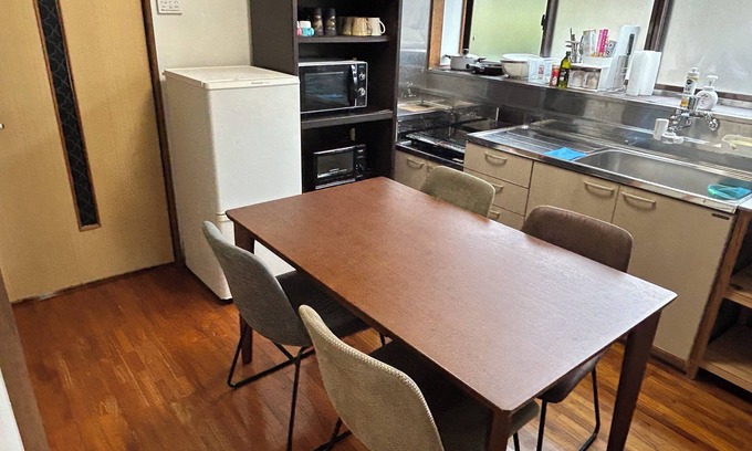 Sasebo House | Rent an entire house for a retro experience