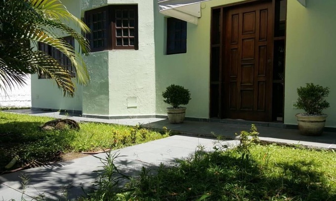 Guaiuba House | Experience New Year Bliss in 5-Suite Oceanfront Escape