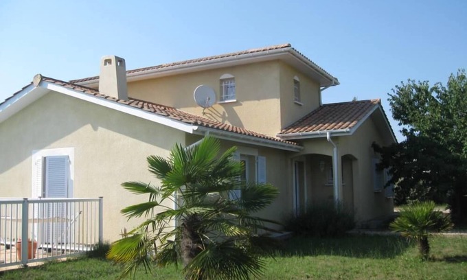 Mios Villa | Beautiful Villa with Pool for 4-5 in Arcachon Basin