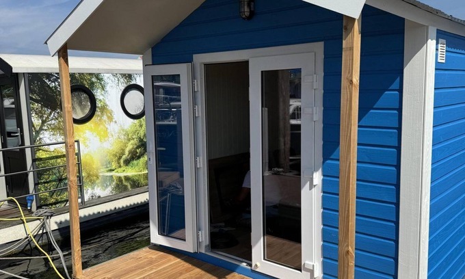 Lathum House | Rent your own unique houseboat for 4 people on the water.