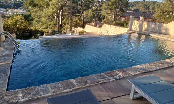 La Seyne-sur-Mer House | Discover a Relaxing Rental in La Seyne Sur Mer with Ocean View
