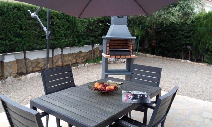 Miami Platja Ski Chalet | Pet-Friendly Stay at Rentalmar Casa Horus - Rated 8.6/10