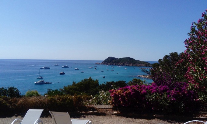 Ramatuelle Villa | Villa La Crique: Oceanfront Escape with Spa & Pet-Friendly