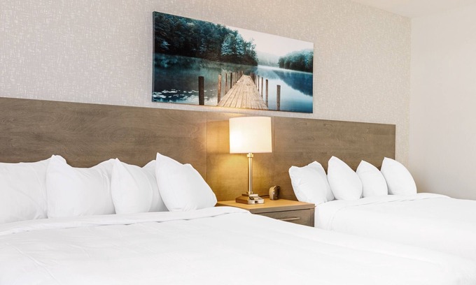 Duberger-Les Saules Hotel | Inviting Repotel Henri IV Québec with Family-Friendly Amenities