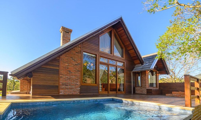 Praia Grande Ski Chalet | Discover Reserva Caeté: Top-Rated 4-Star Family Retreat