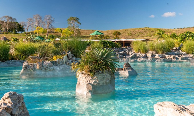 Laranjeiras Resort | Explore Reservas dos Lagos - Boa Luz with Pool & Dining