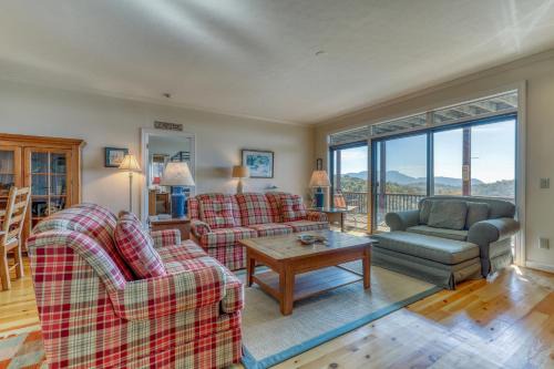 Sugar Mountain Apartment | Reserve 05-C: Family-Friendly Retreat with Perfect Reviews