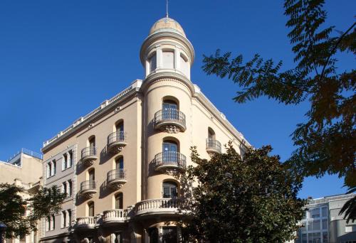 Gracia Other | Oceanfront Family Stay at Residència Erasmus Gracia