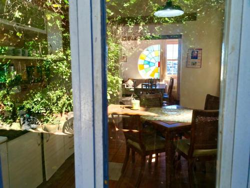 Teresopolis House | Inviting Residência Acolhedora: Pet-Friendly & Cozy Retreat