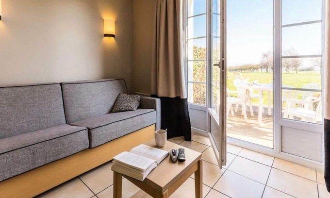 Port-en-Bessin-Huppain House | Residence Pierre & Vacances Le Green Beach**** - House 5 people - 1 bedroom - Terrace