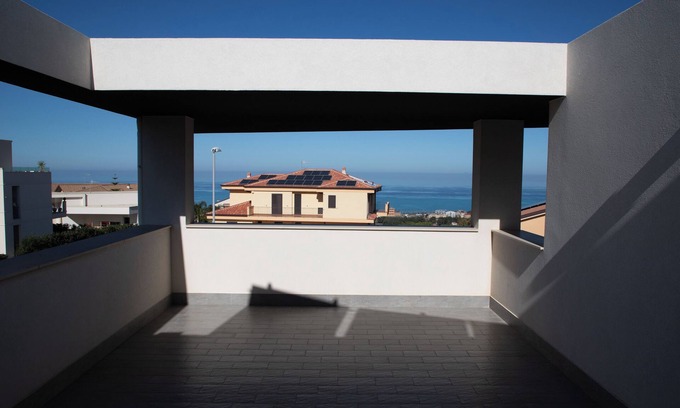 Sant'Agata di Militello Hotel | Residence Villa Nebros