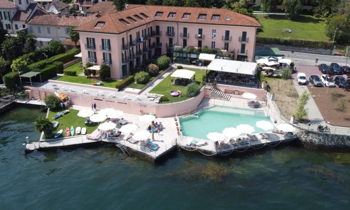 Meina Apartment | Family-Friendly Residence Antico Verbano with Pool Access
