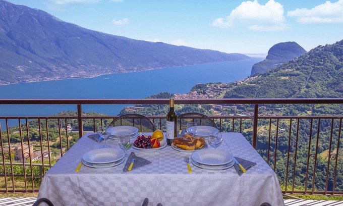 Campi Apartment | Family-Friendly Residence Bellevue 8 with Lake Views